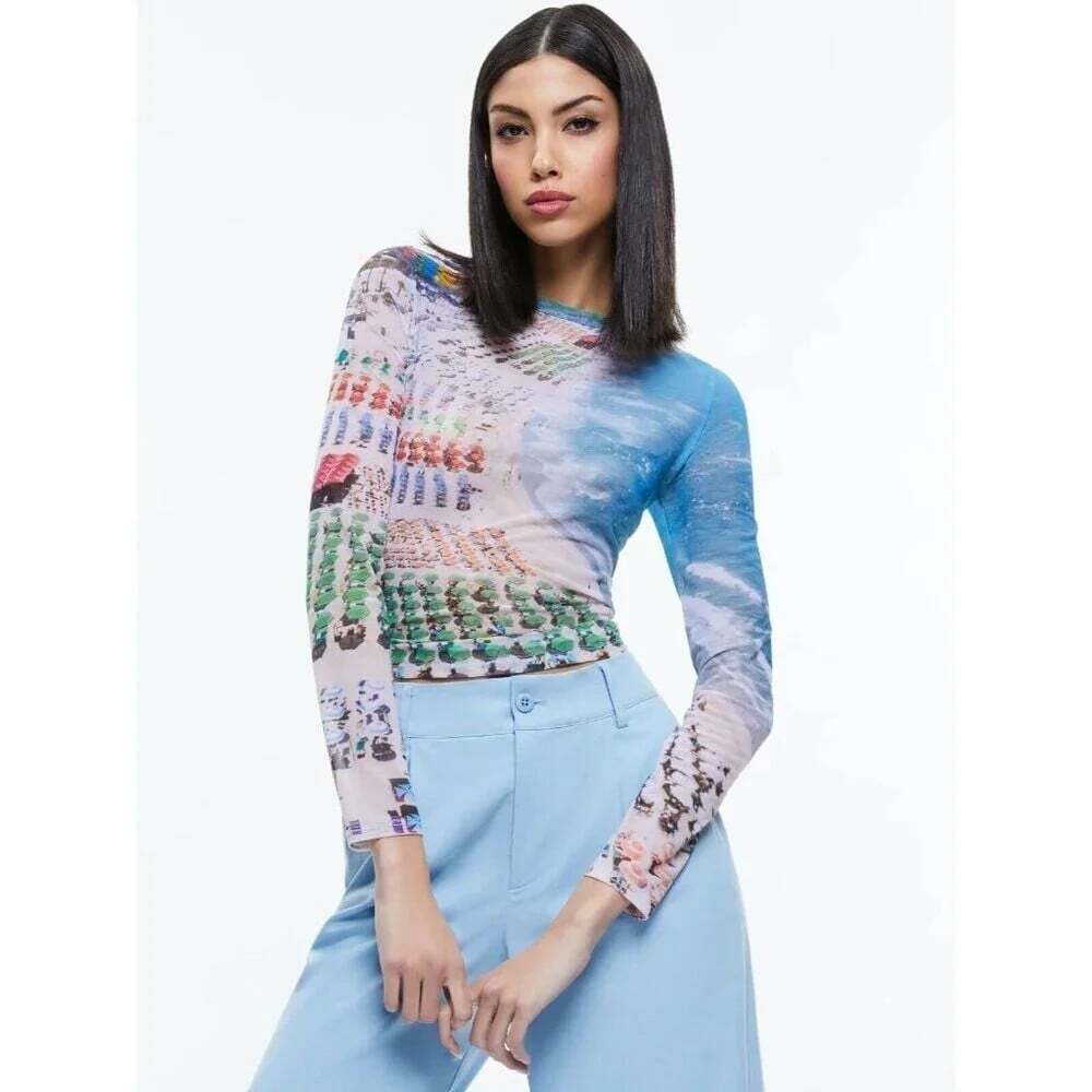 Alice + Olivia Delaina Mesh Top Large in Whispering Waves